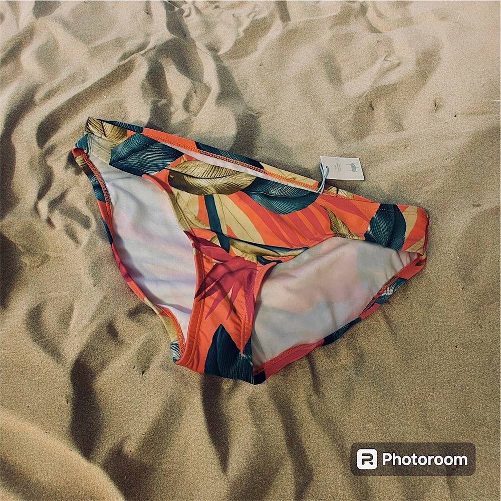 Kona Sol tropical bikini bottoms